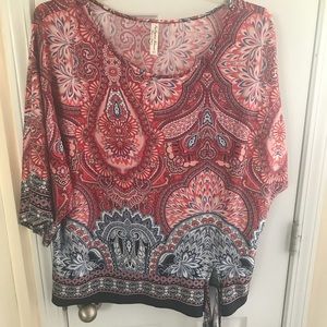 Light blouse for work! Cute tie!